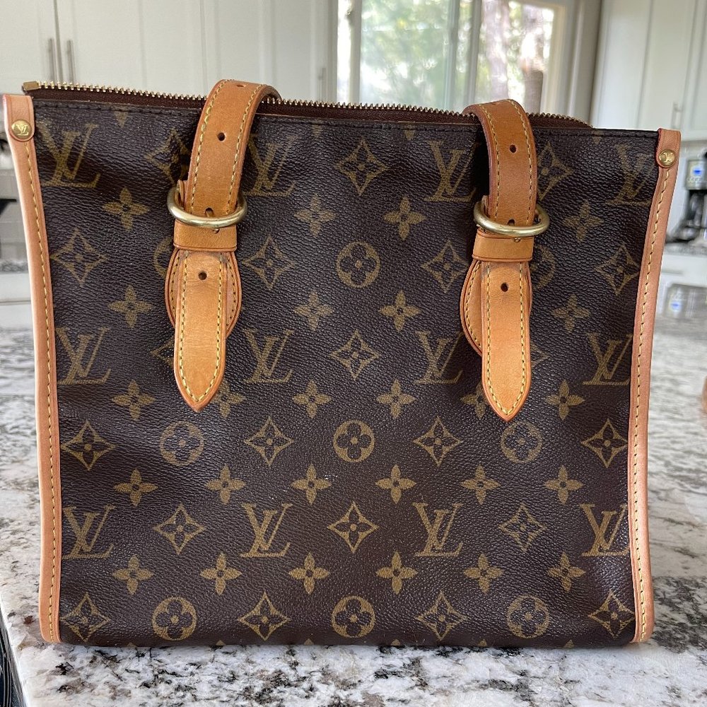 Louis Vuitton Poppin Court